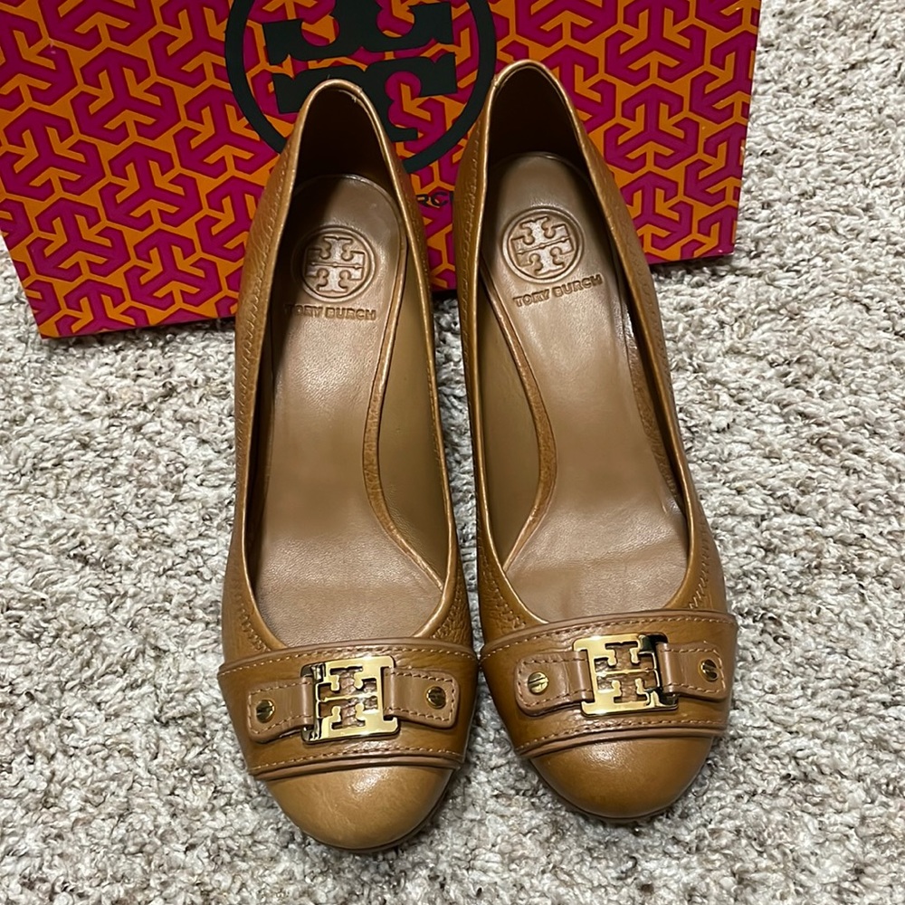Tory Burch Natalya Mid Wedge Tumbled Leather - Royal Tan